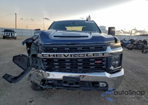 2022 Chevrolet Silverado K2500 Heavy Duty Lt z USA, uszkodzony, nr VIN 1GC5YNE78NF135720